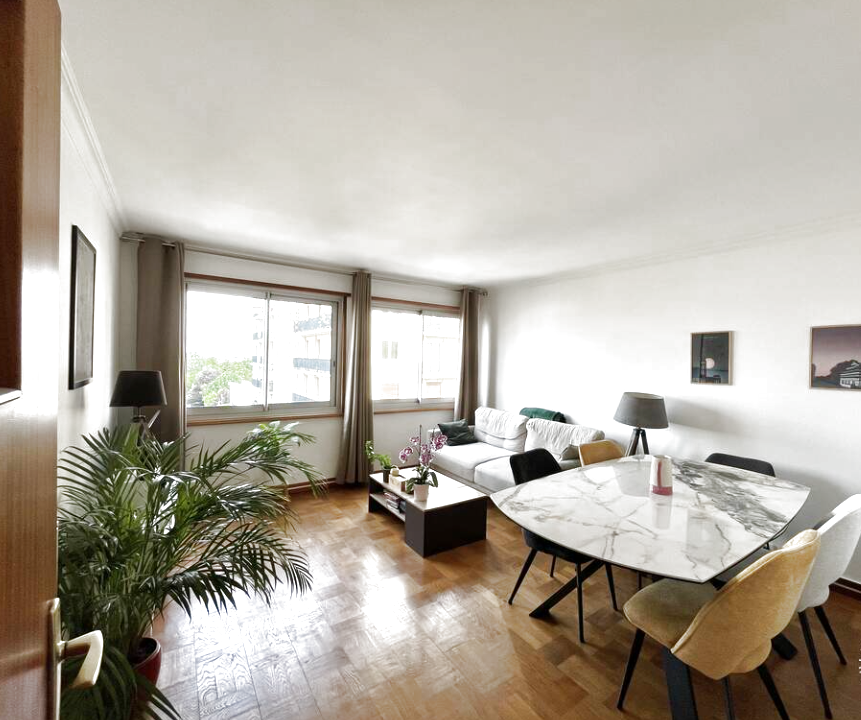 Appartement 3 pièces 72m2 en plein centre du raincy